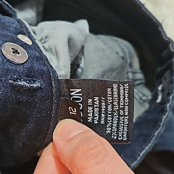 Hudson Girls Jude Original Skinny Fit Street wash Dark Blue Jeans size 12 - Picture 8 of 8